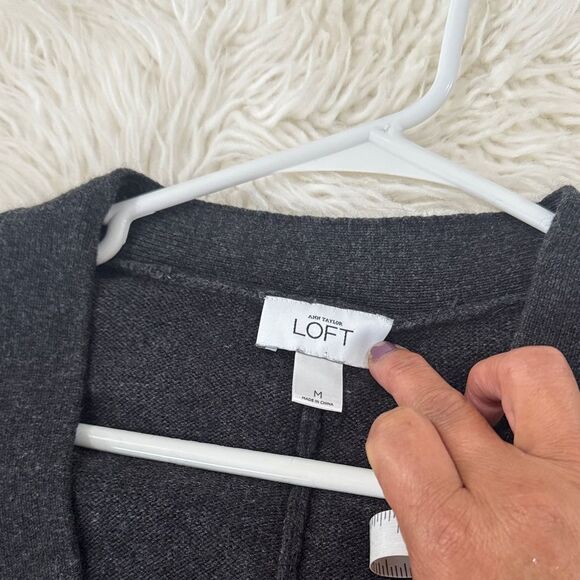 LOFT Women's Classic Black Cardigan Size Medium - Picture 4 of 9